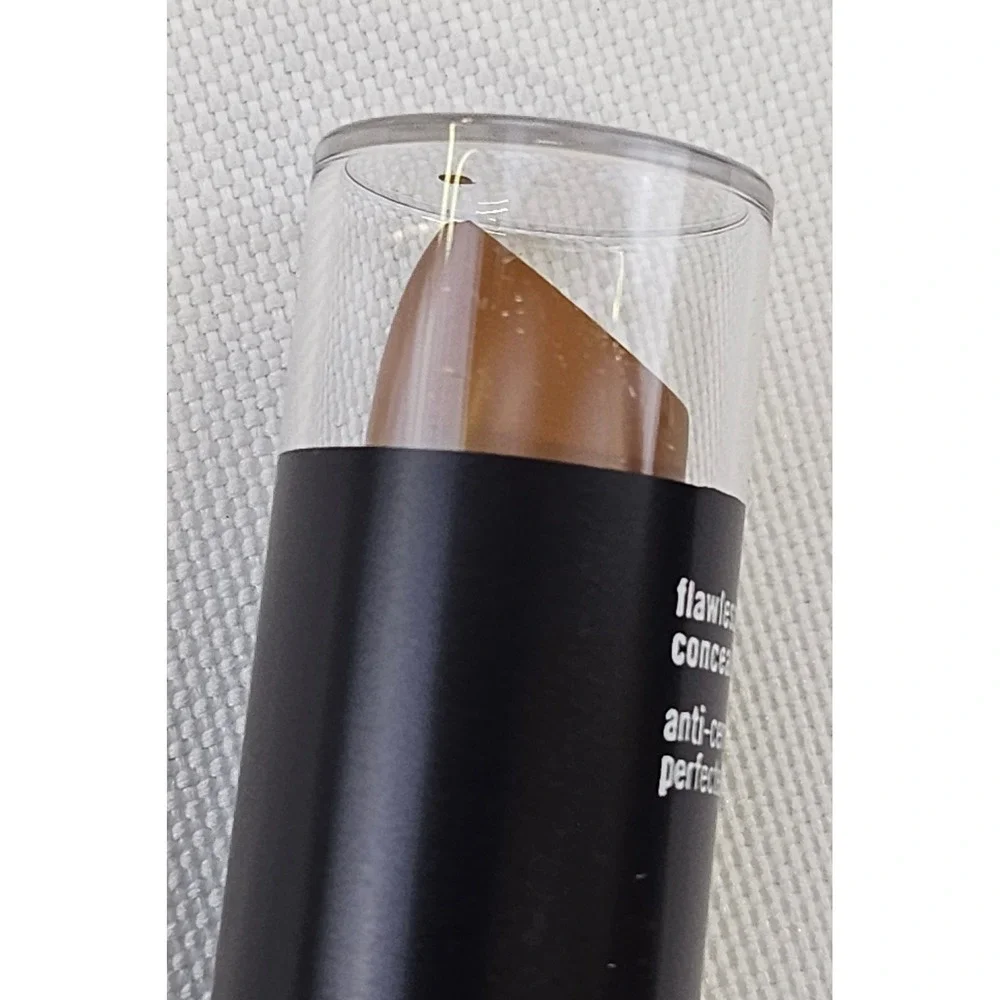 Lot of 9 BLK/OPL True Color Flawless Concealer Stick 600 Bronze 0.12oz 1404